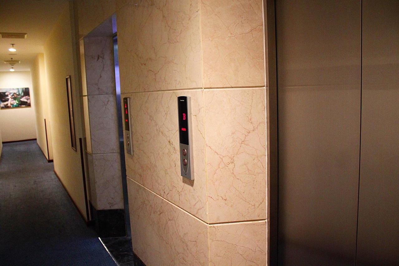 Gk Central Hotel Хошимін Екстер'єр фото